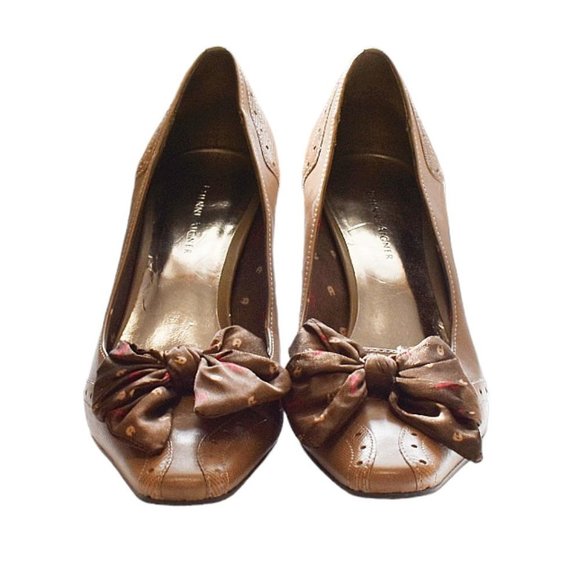 Etienne Aigner "Reese" Brown Leather w/Bow Pump Heel - Picture 4 of 11
